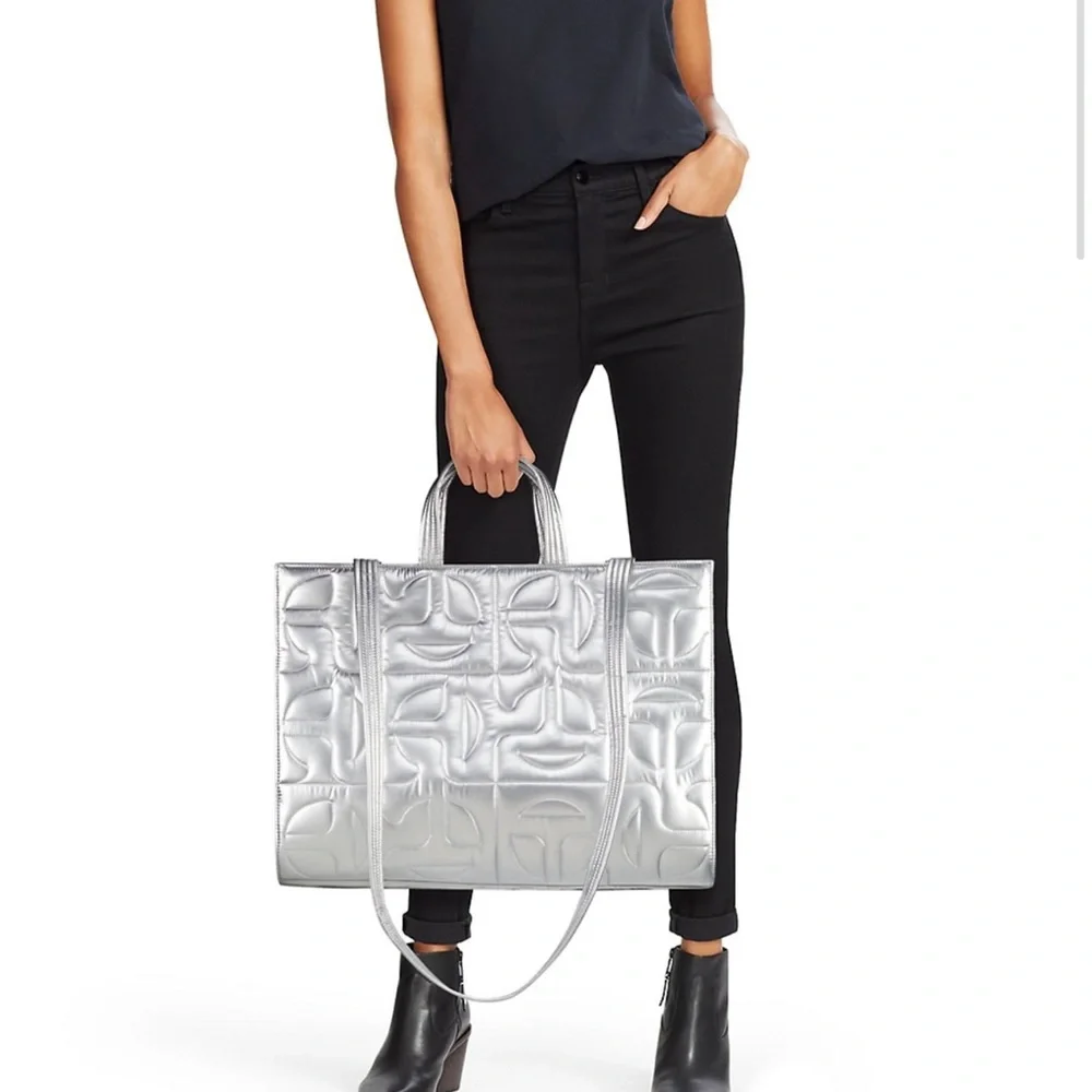 Moose Knuckles x Telfar Large Quilted Shopper - Picture 5 of 9